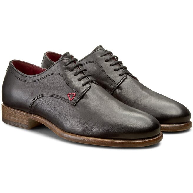 Κλειστά παπούτσια Guess Jackson FMJAC1 LEA13 DGREY epapoutsia.gr