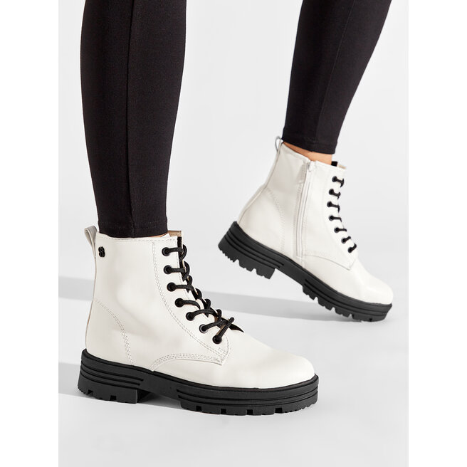 s.Oliver Trappers s.Oliver 5-25215-39 Offwhite 109