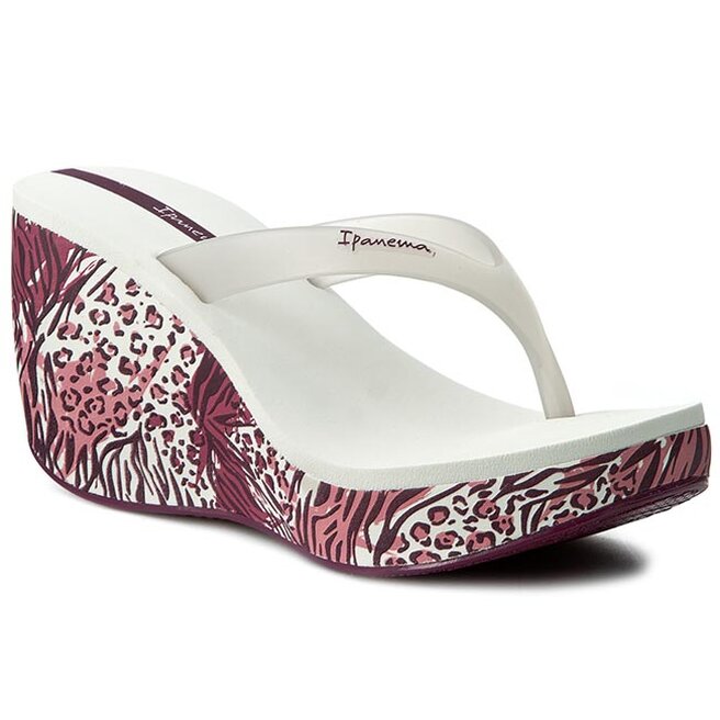Ipanema lipstick thong 2025