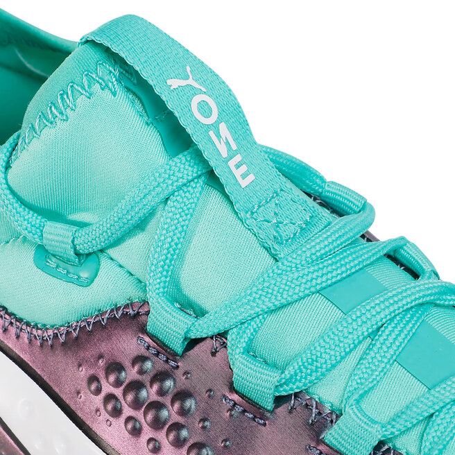 104928 01 on sale