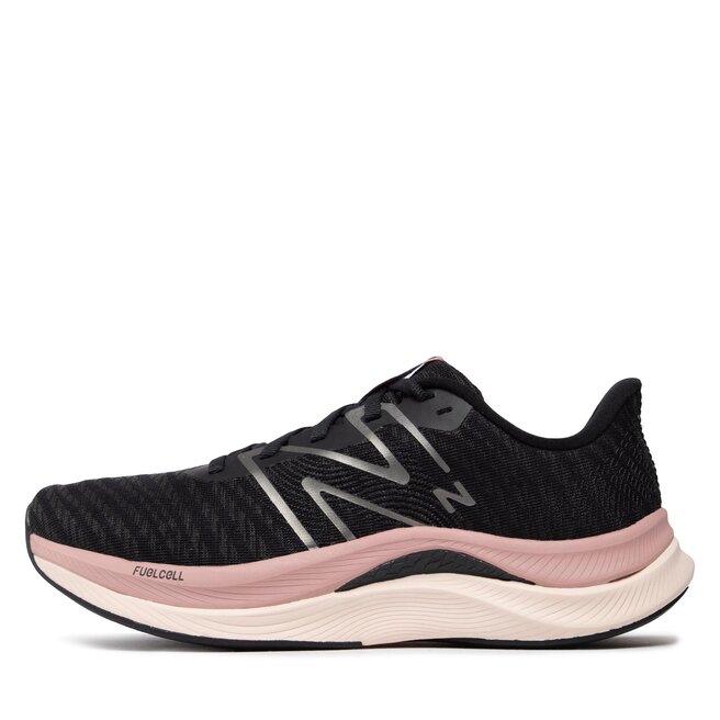 New Balance Boty New Balance FuelCell Propel v4 WFCPRCK4 Černá