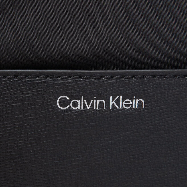Calvin Klein Válltáska Calvin Klein Classic Repleve Reporter S K50K508698 Ck Black BAX