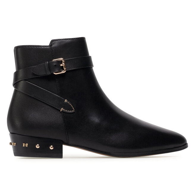 Kaitlin bootie coach