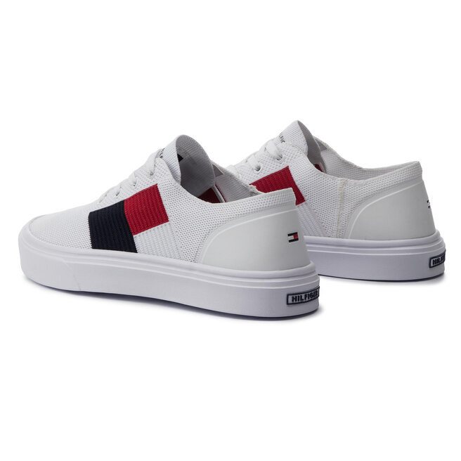 lightweight knit flag sneaker