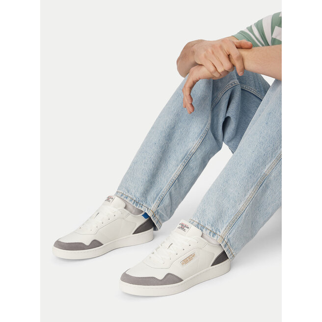 Sneakersy Guess Jeans CWBEO-LUNARI-01 WE Biały
