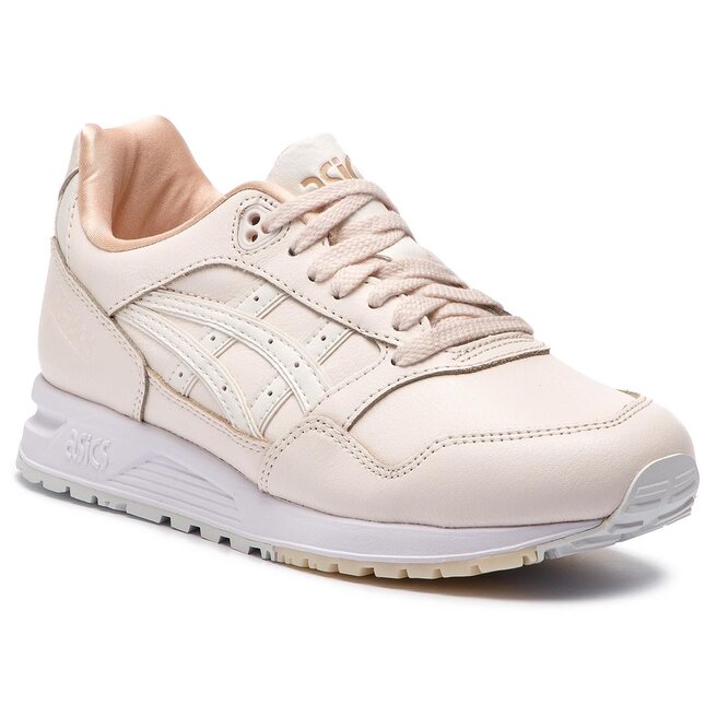 hoka clifton 8 vs asics novablast 2