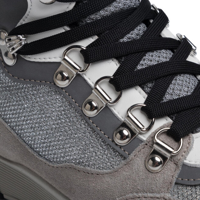 Laisvalaikio batai Tommy Hilfiger Tommy Sparkle Sporty Boot FW0FW04635  Metallic Silver 0K4 • Www.eavalyne.lt