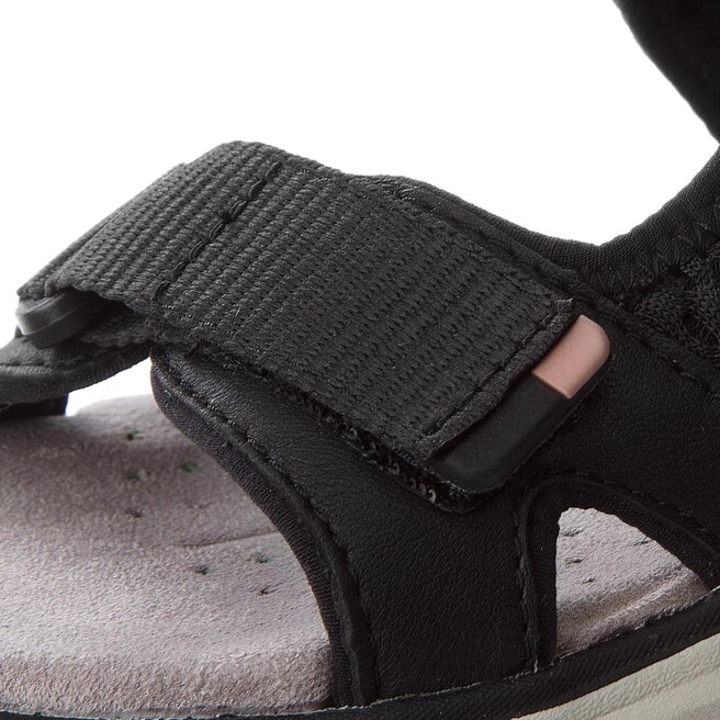 Clarks un store roam step