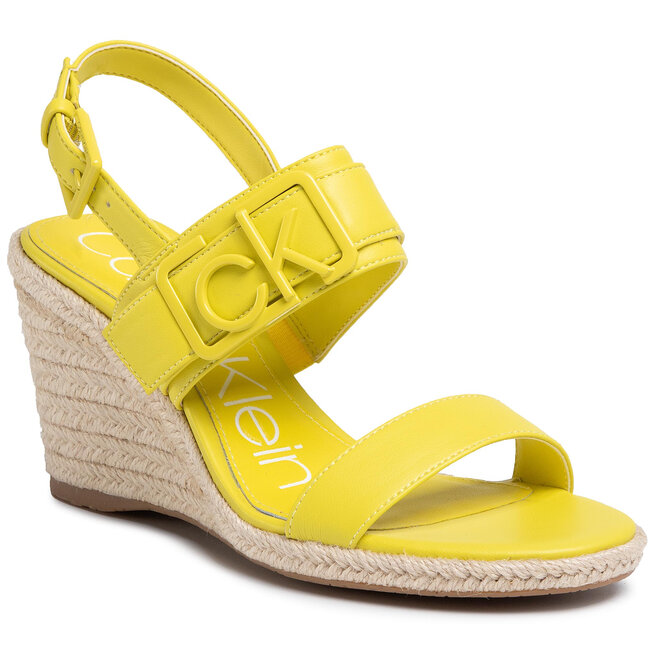 Belora best sale wedge sandal