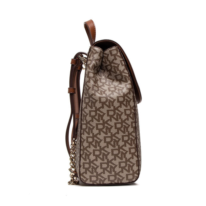 DKNY Hátizsák DKNY Bryant Flap Backpack R21KJR76 Chino/Ceml