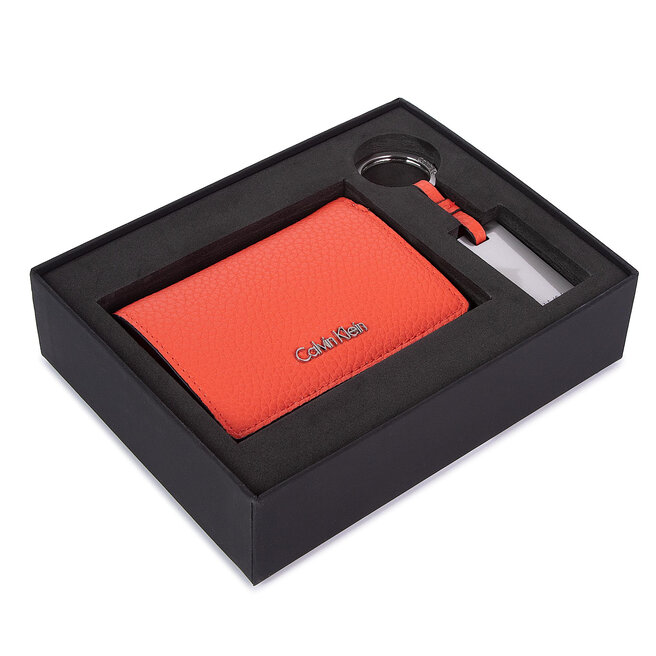 Calvin Klein Ajándékszett Calvin Klein Giftset Small Wallet + Keyfob K60K603817 801