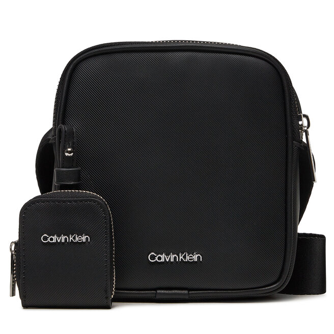 Saszetka Calvin Klein Ck Est. Pu Cube Reporter - Czarny