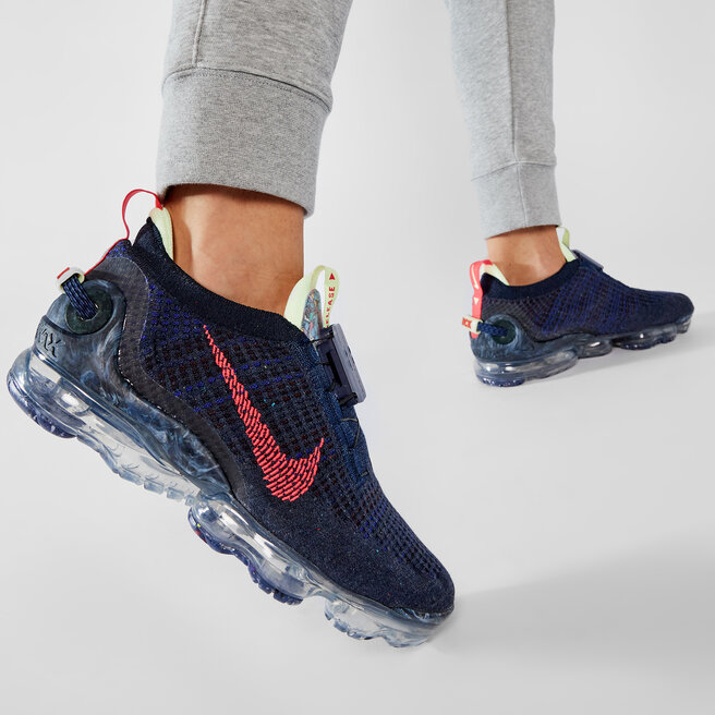 red vapor max 2020