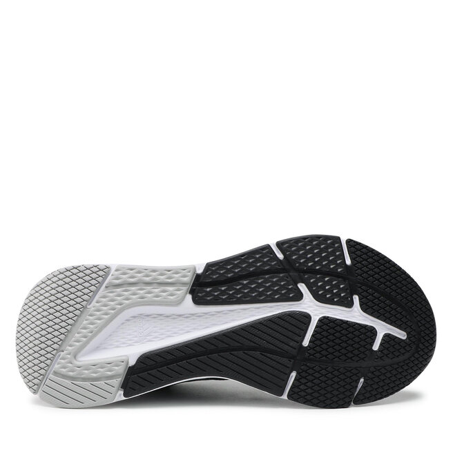 adidas Boty adidas Questar GZ0632 Core Black/Carbon/Matte Silver