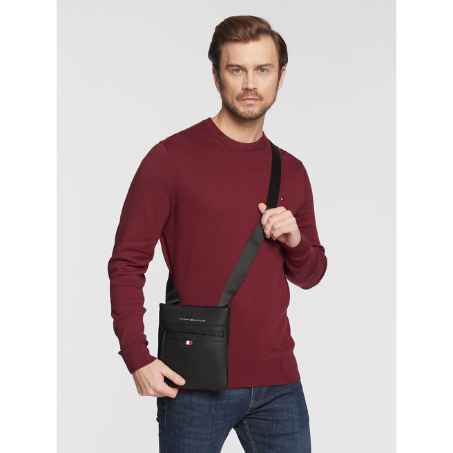 Tommy hilfiger essential compact crossover new arrivals
