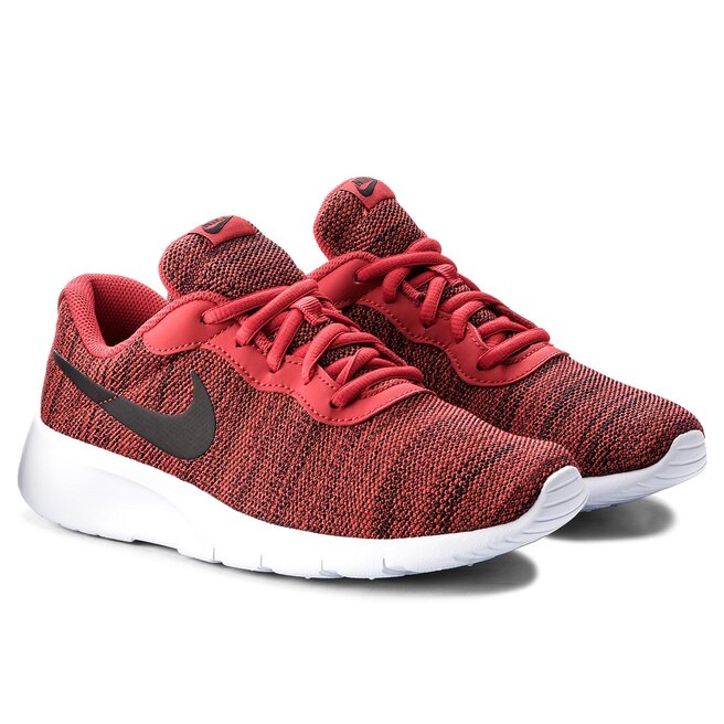 Nike tanjun sale arancioni
