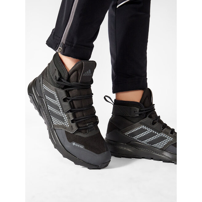 adidas Обувки adidas Terrex Trailmaker Mid Gtx GORE-TEX FY2229 Core Black/Core Black/Dgh Solid Grey