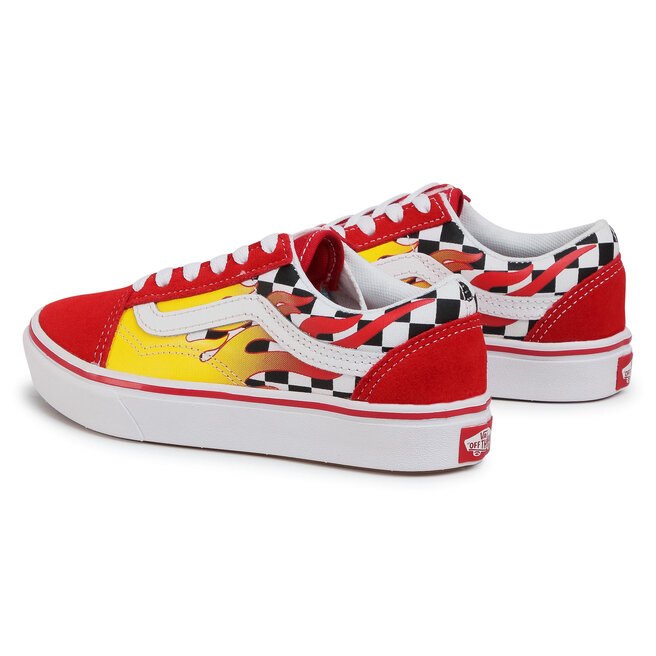 vans comfy cush checkerboard