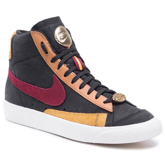 W BLAZER MID ´77 Nike moterų batai | Ballzy | Ballzy