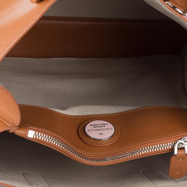 Coccinelle Táska Coccinelle EO6 Sandy Saffiano E1 EO6 18 01 01 Caramel W03