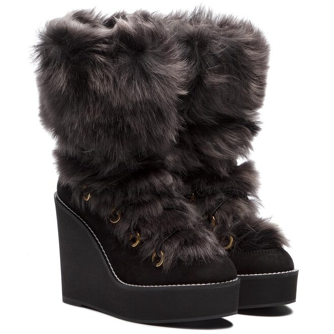 Stuart cheap weitzman nikita