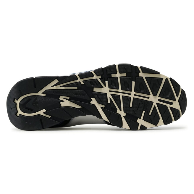 Converse q037 top