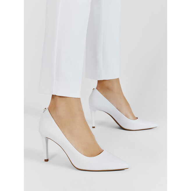 Michael kors dorothy on sale flex pump white