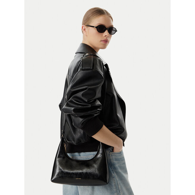 Torebka Calvin Klein Foil Logo Glossy LV04F3737G Czarny -