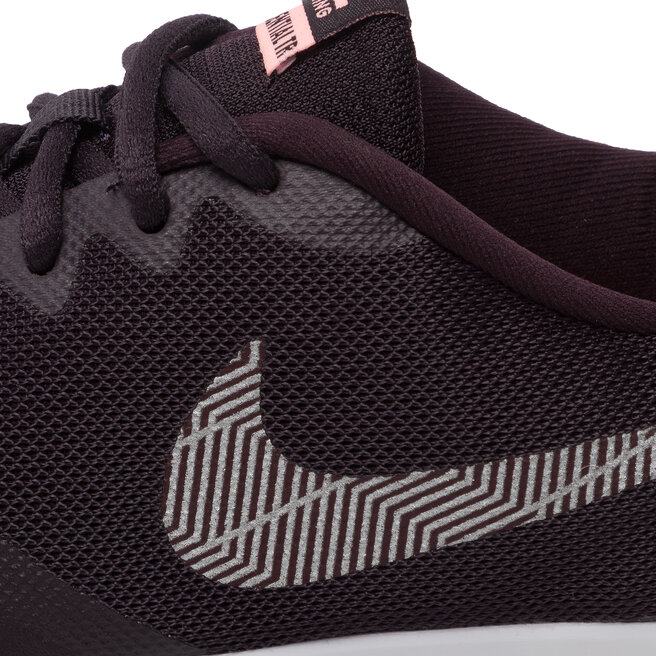 Nike flex hotsell essential tr burgundy