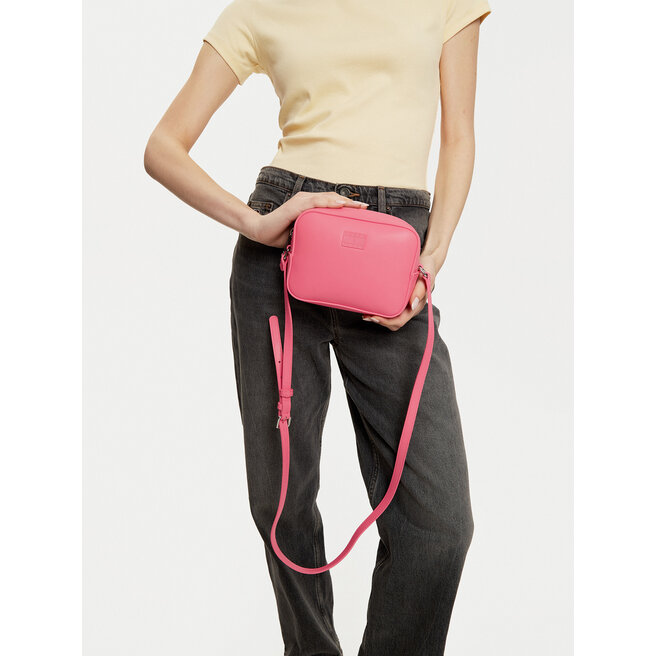 Torebka Tommy Jeans Tjw Ess Must Camera Bag AW0AW16964 Różowy -