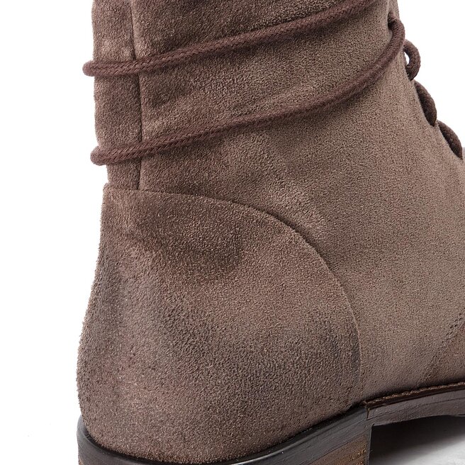 Clarks adelia deals stone boots
