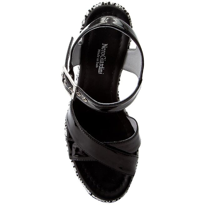 nero giardini sandales