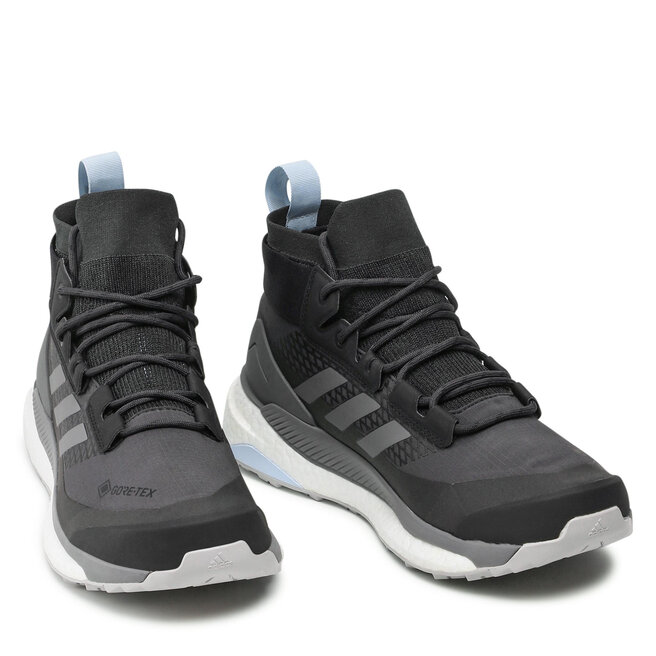 adidas Обувки adidas Terrex Free Hiker Gtx W GORE-TEX G28464 Carbon/Grey Four/Glow Blue