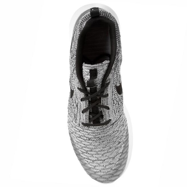 Flyknit se 2025