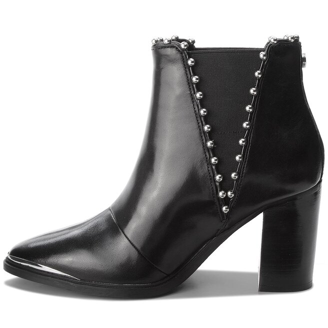 Steve madden himmer boots clearance