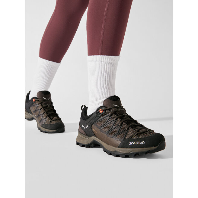 Salewa Trekingová obuv Salewa Ws Mtn Trainer Lite Gtx GORE-TEX 61362-7517 Wallnut/Fluo Coral