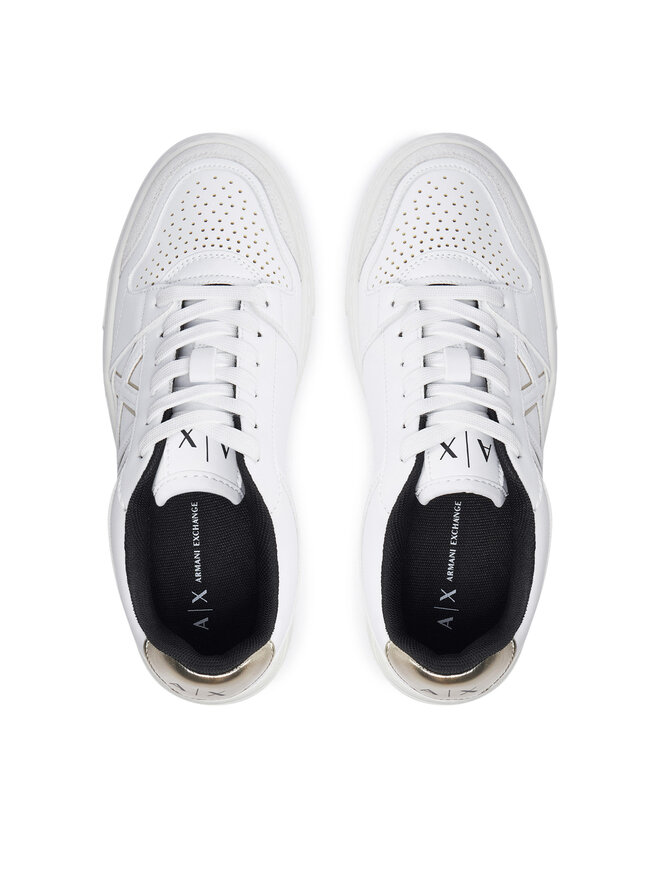 Armani Exchange Sneakersy Armani Exchange XDX147 XV830 T782 Biały