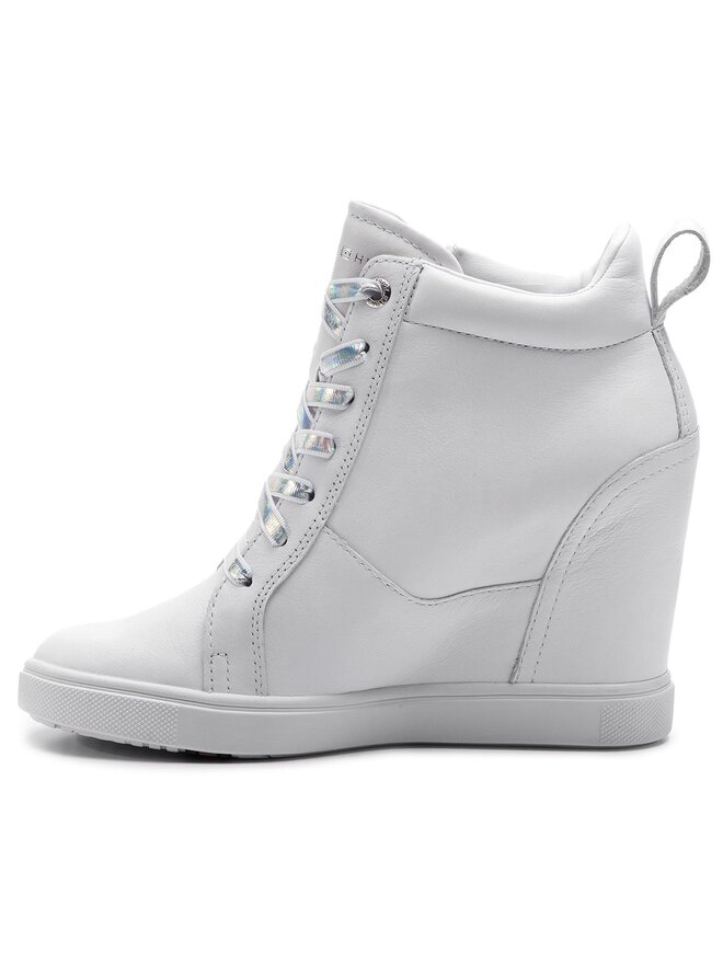 Tommy Hilfiger Sneakers Tommy Hilfiger Iridescent Dress Sneaker FW0FW03921 Weiß