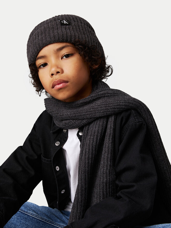 Calvin Klein Jeans Gorro y bufanda Calvin Klein Jeans IU0IU00638 Negro