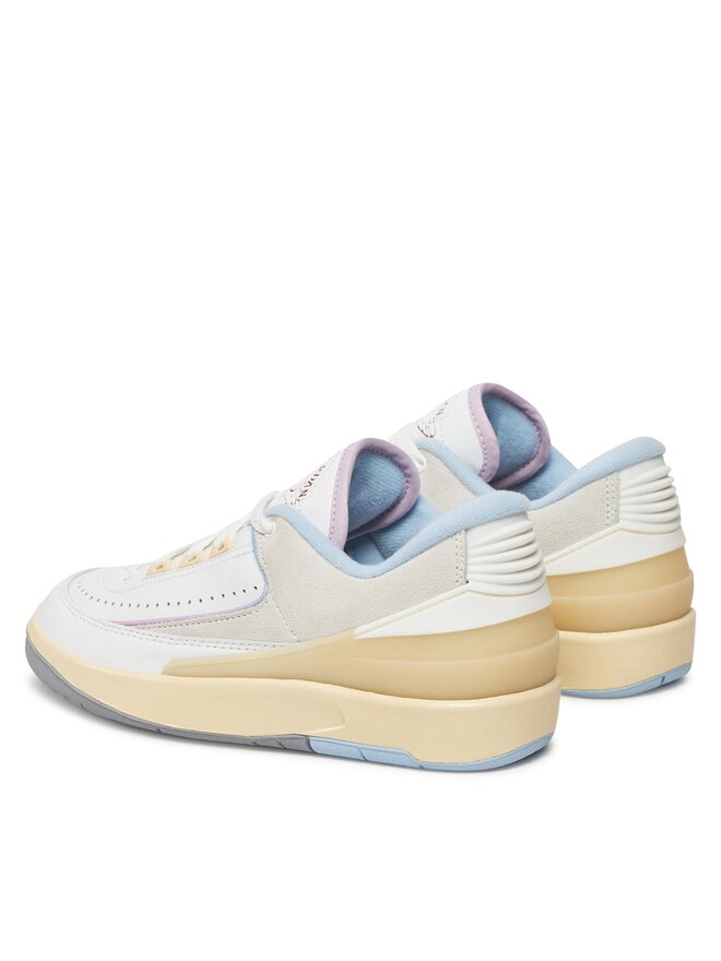 Nike Sneakersy Nike Air Jordan 2 Retro Low DX4401 146 Biały