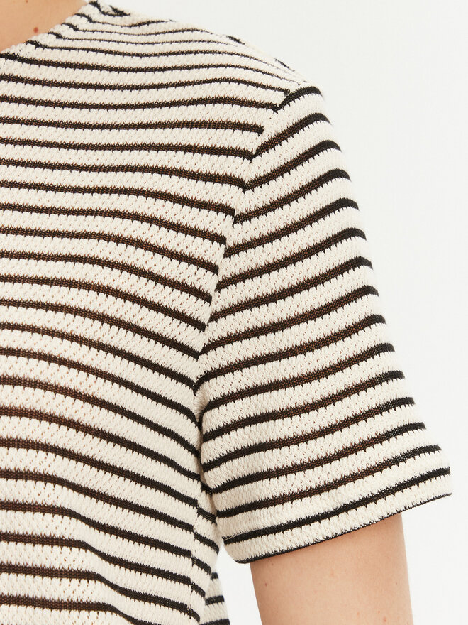 Pieces Pieces Camiseta Manilla 17155073 Écru Loose Fit