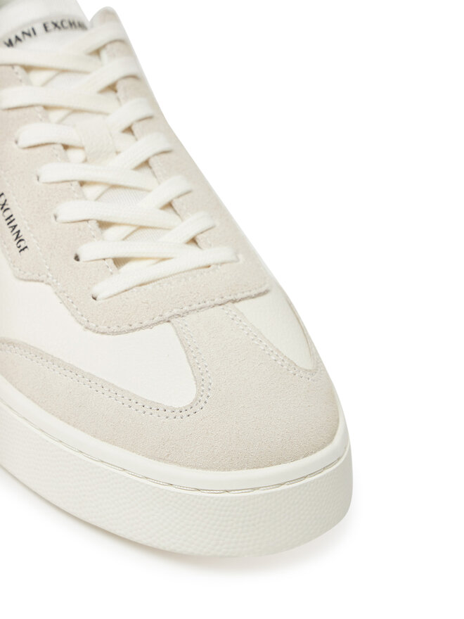 Armani Exchange Sneakers Armani Exchange XUX250 XV948 N480 Bianco