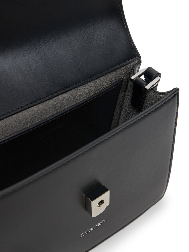 Calvin Klein Borsetta Calvin Klein Ck Linn Top Handle Crossbody K60K613162 Nero