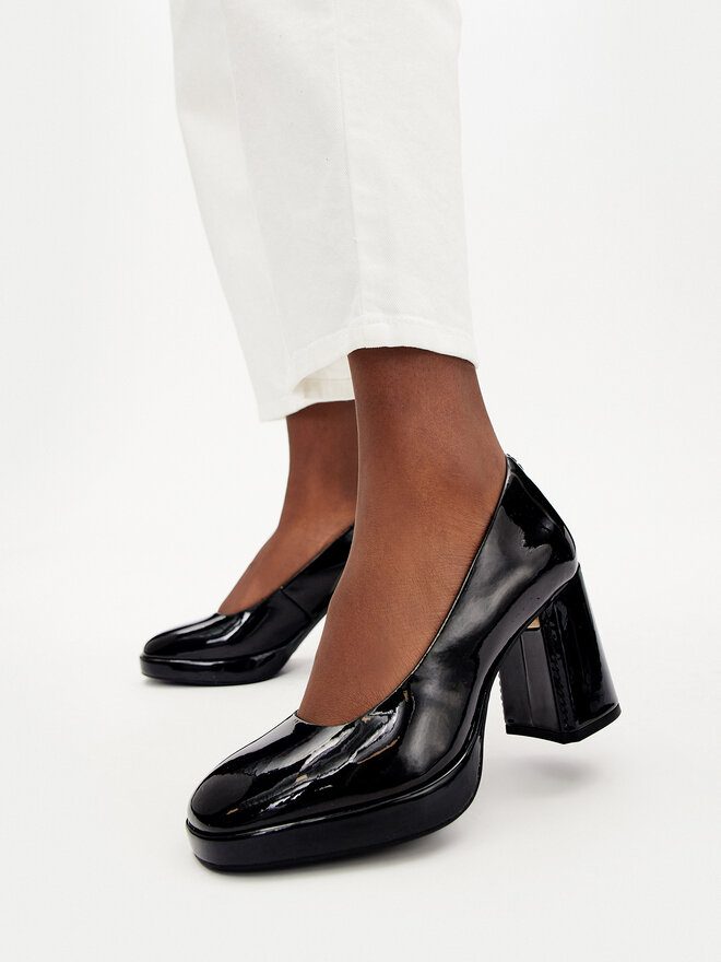 Tacones Clarks Zoya85 Court 26176364 Negro | zapatos.es