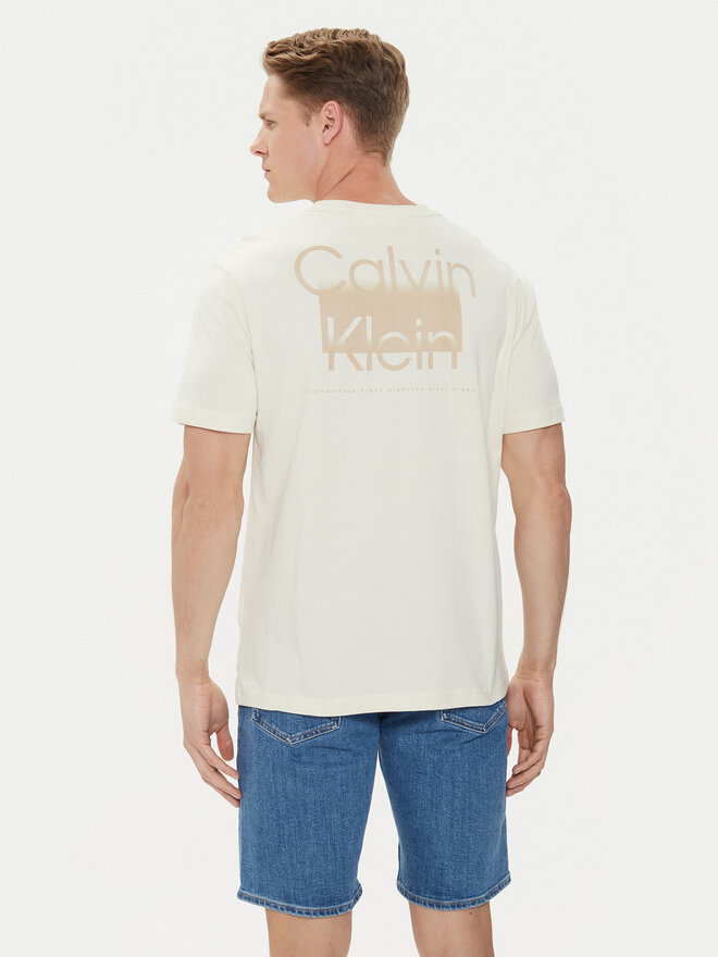 Calvin Klein Calvin Klein T-Shirt Enlarged Back Logo K10K113106 Beige Regular Fit