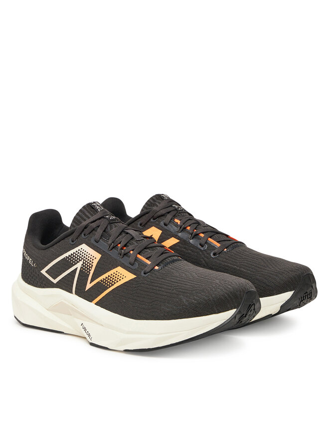 New Balance Buty do biegania New Balance FuelCell Propel v5 MFCPRCB5 Czarny