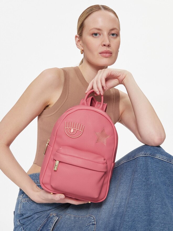Mochila chiara ferragni 2025