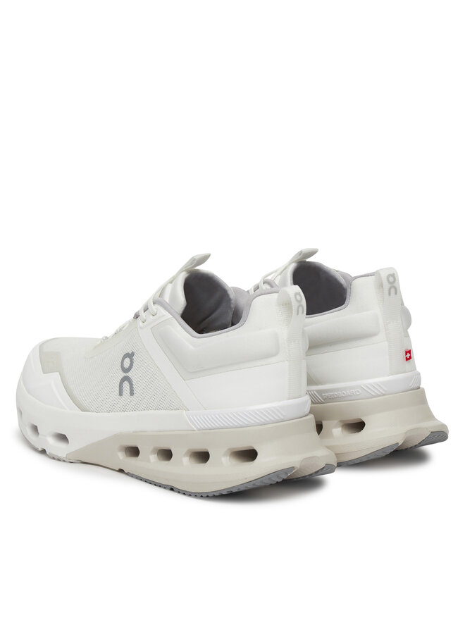 On Sneakers On Cloudnova X 3WE30410813 Alb