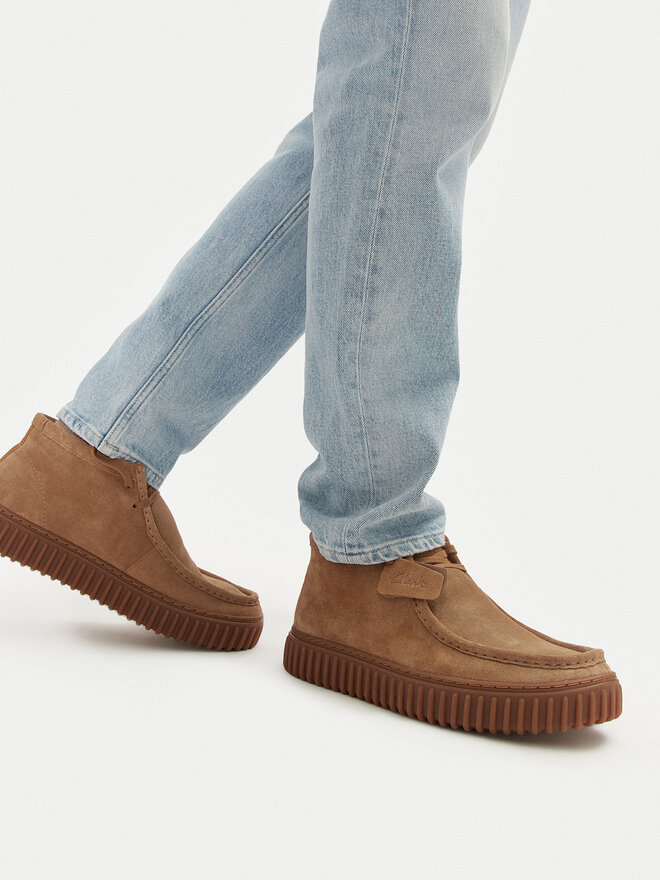Clarks Gležnjarji Clarks Torhill Hi 26173663 Rjava