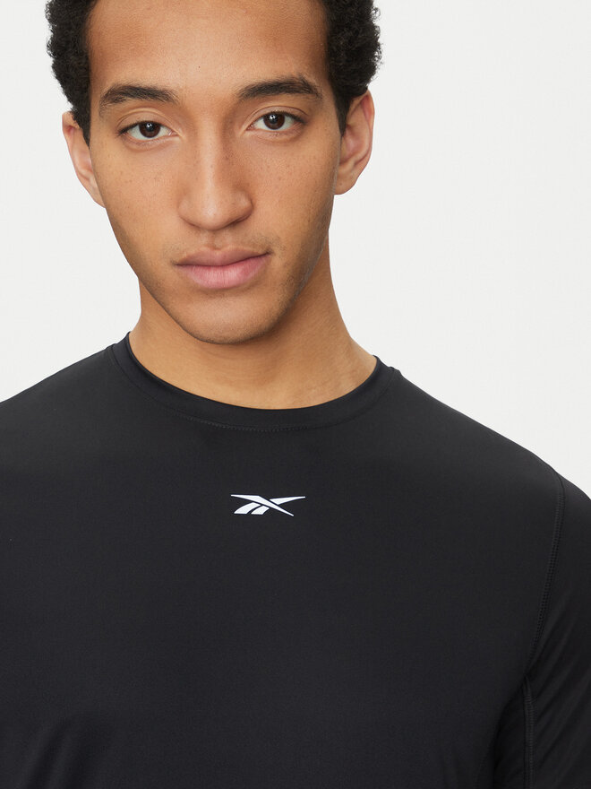 Reebok Reebok Marškinėliai 100070571 Juoda Regular Fit